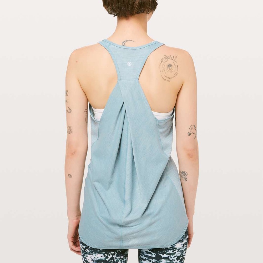 Lululemon Essential Tank in Heathered Blue Cast small